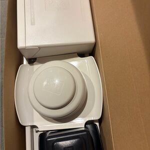 Pampered Chef White Kitchen Tool Set